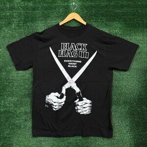 Black Flag Everything Went Black T-shirt size Large